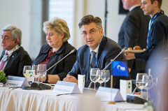 PLENKOVIĆ PLENKOVIĆ
